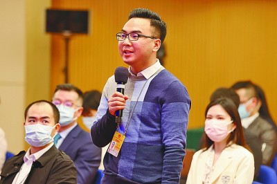 “走過千山萬水，從沒有忘卻來時(shí)的路”