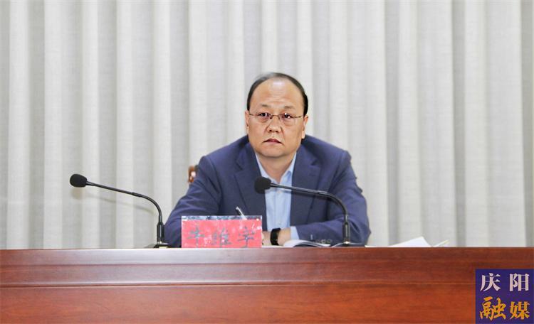 引大引強(qiáng)引頭部 為數(shù)字經(jīng)濟(jì)賦智賦能 ——訪慶陽市住建局黨組書記、局長牛維宇